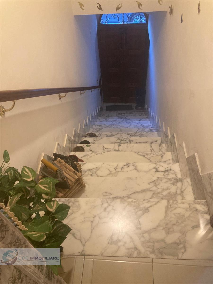 Casa indipendente in vendita in via roma, Prizzi