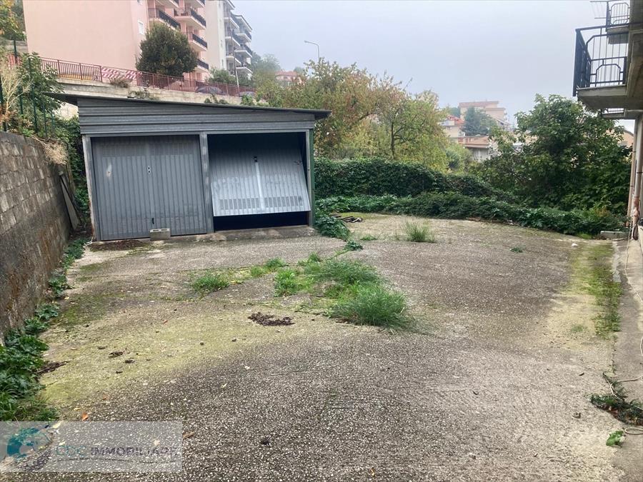 Appartamento con box doppio in via bari, Cammarata