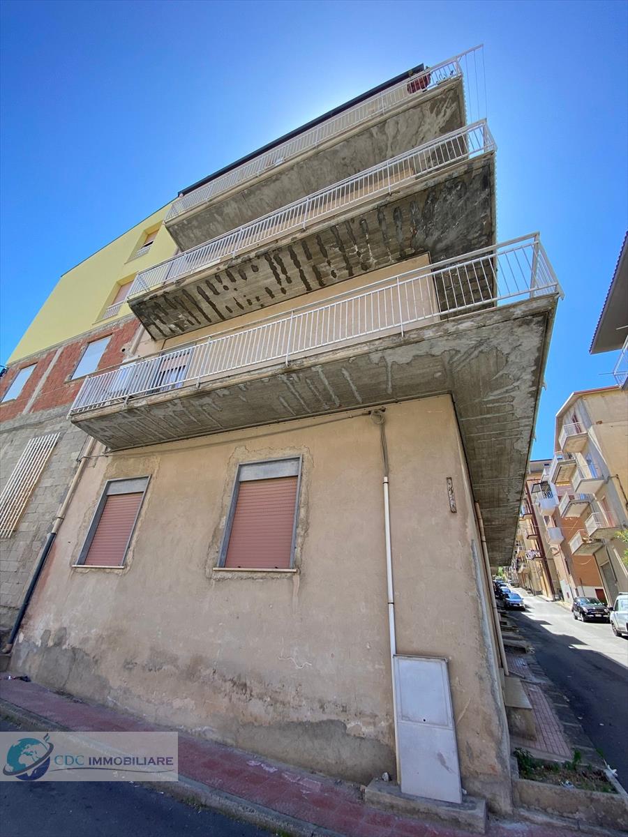 Appartamento con box doppio in via san luigi gonzaga 5, San Giovanni Gemini