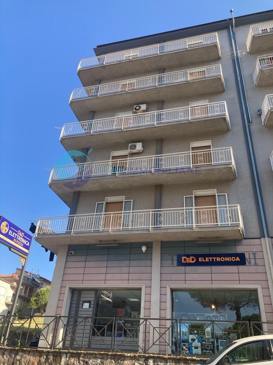 Appartamento ristrutturato in via san biagio, San Giovanni Gemini
