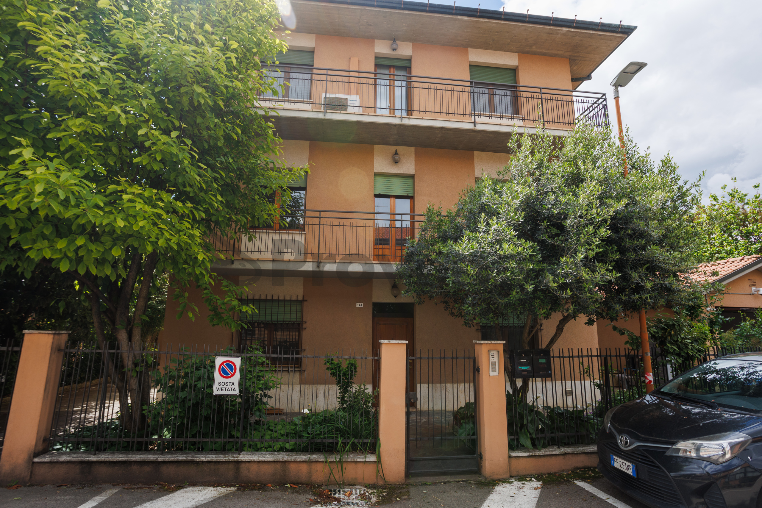 Casa indipendente con giardino in via pirandello 141, Cesena