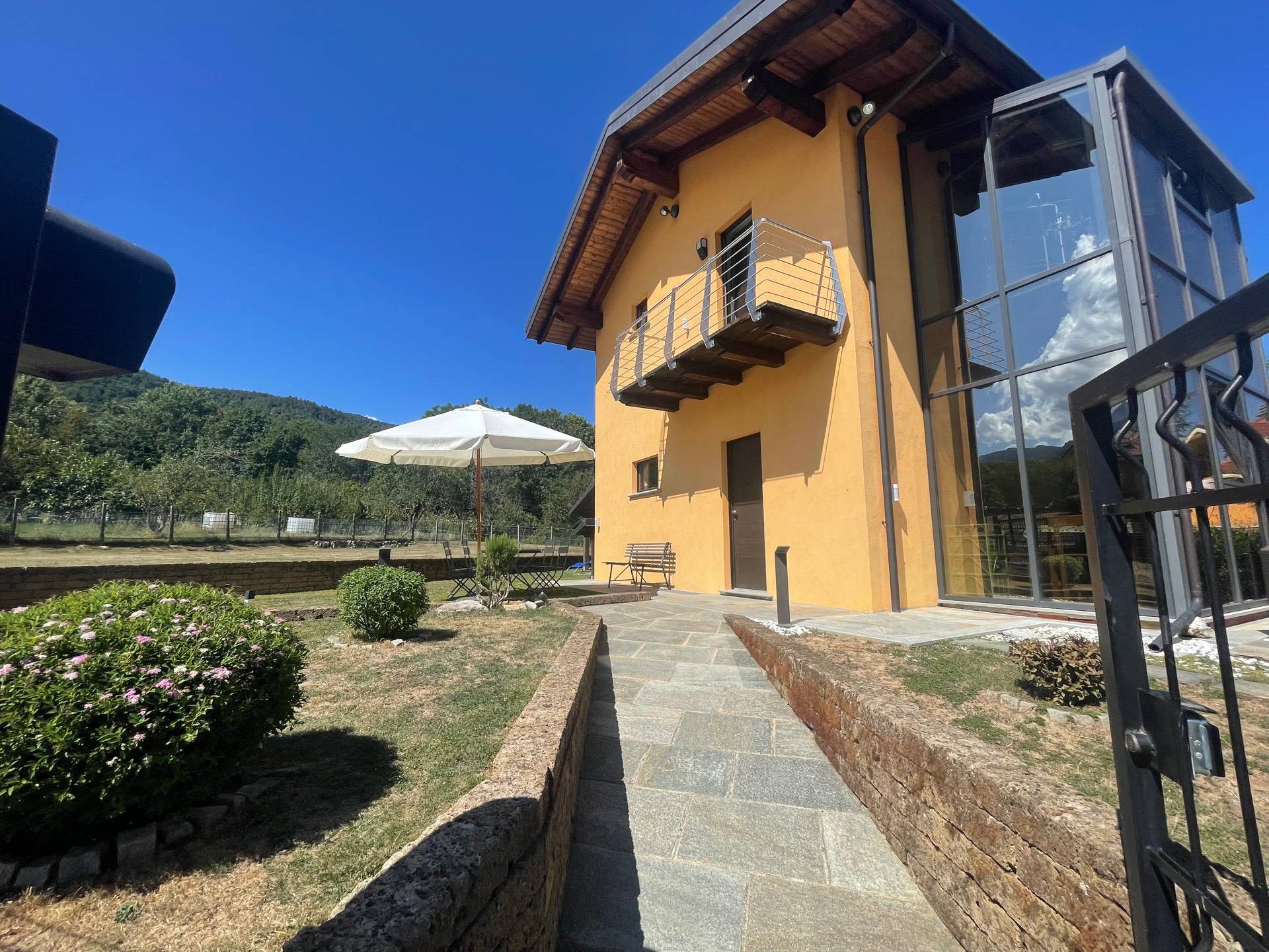 Villa in vendita a Coazze