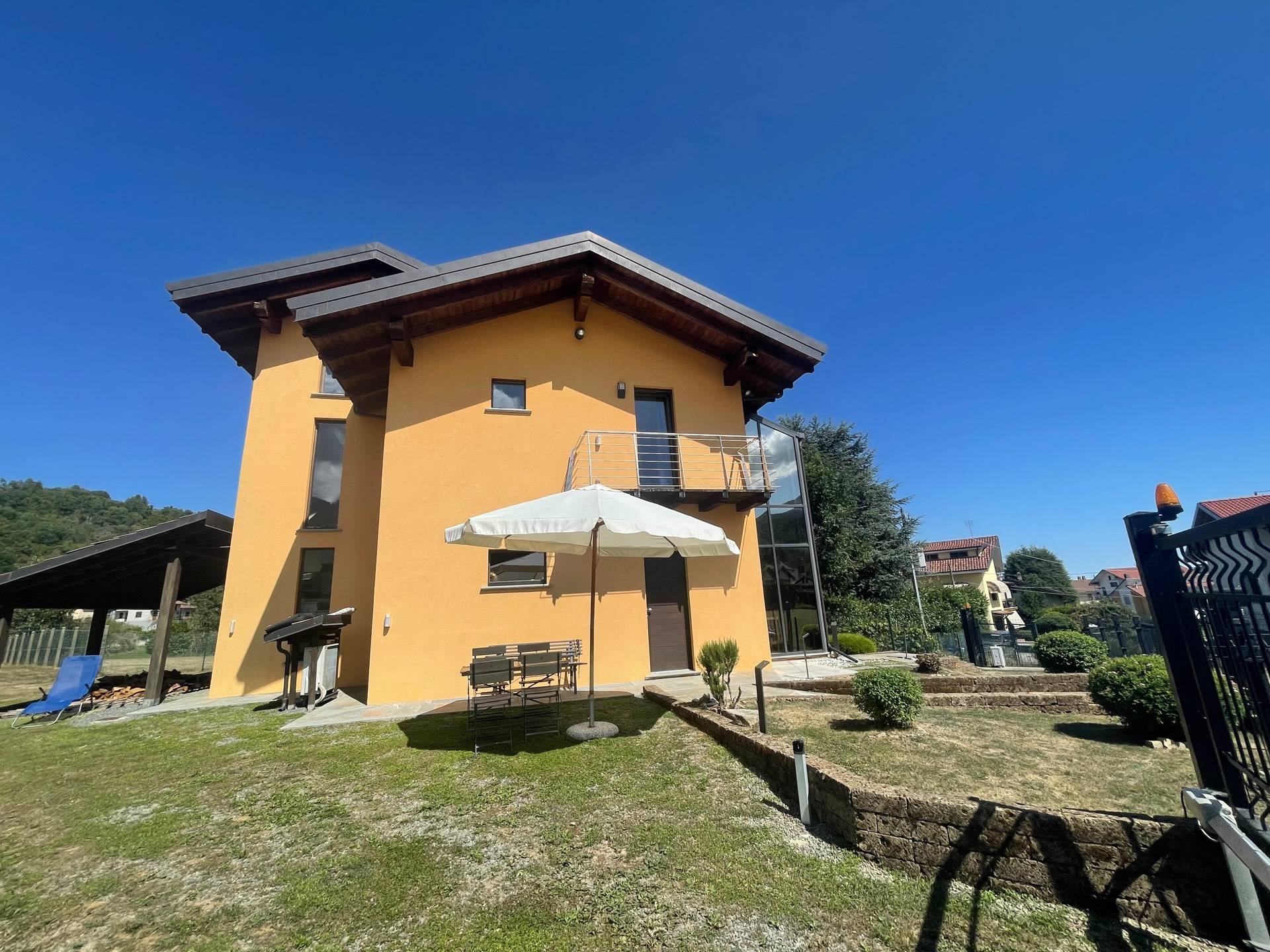 Villa in vendita a Coazze