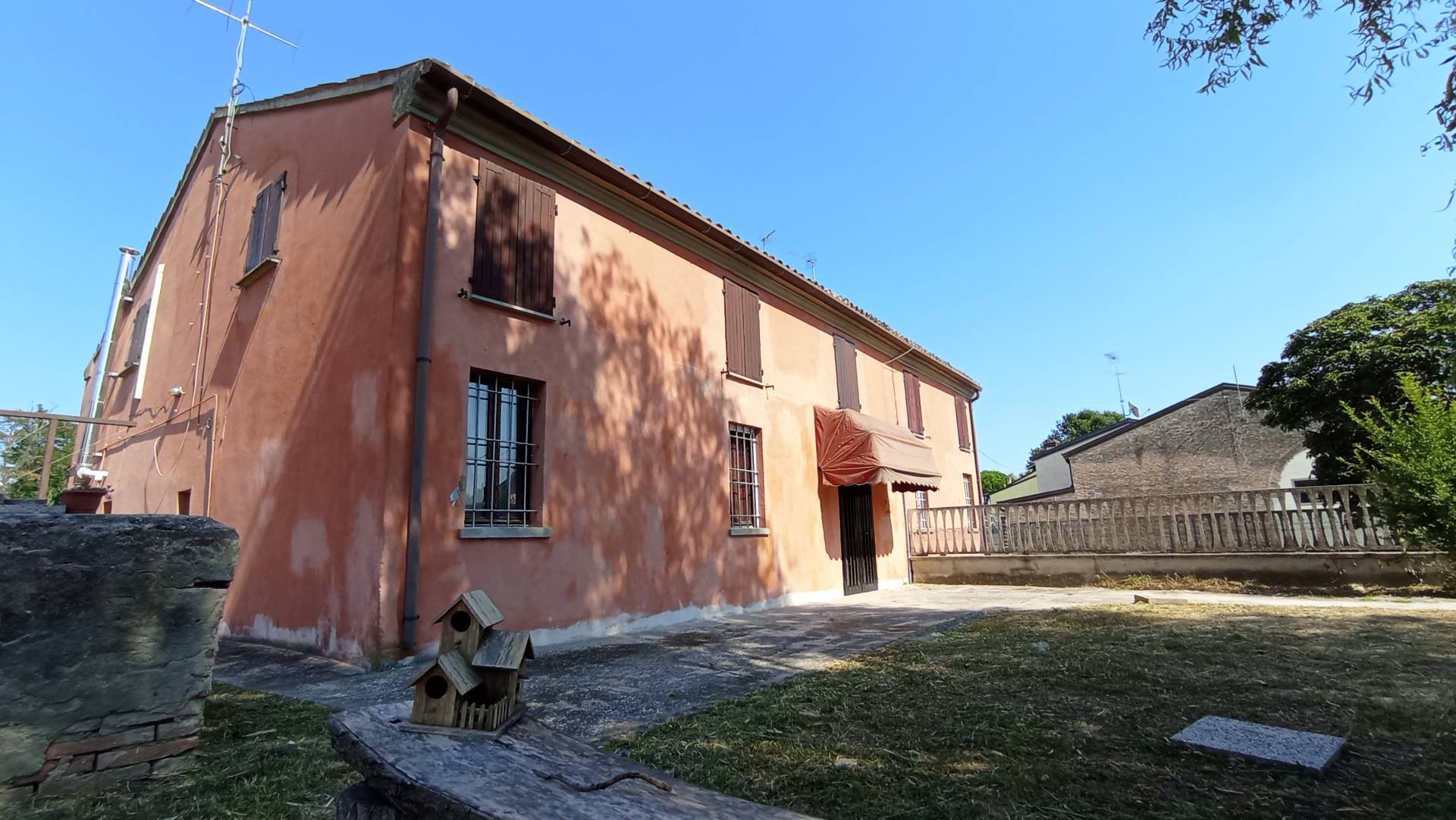 Villa in vendita a Ferrara, Viconovo