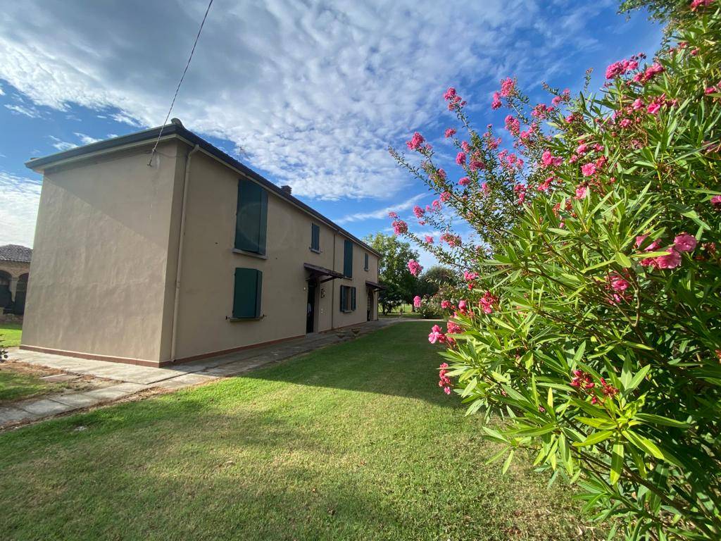 Villa in vendita a Argenta, Consandolo