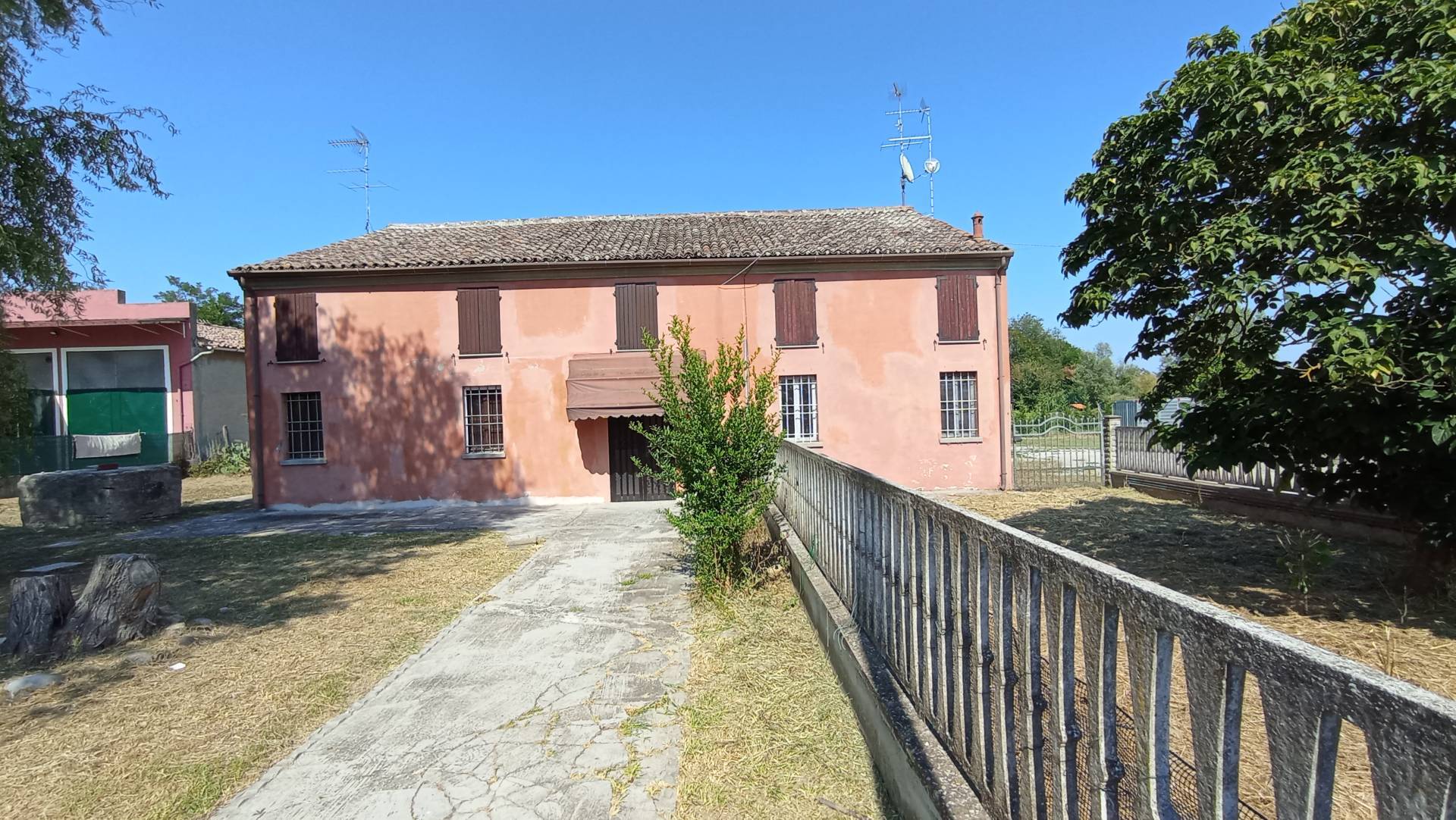 Villa in vendita a Ferrara, Viconovo