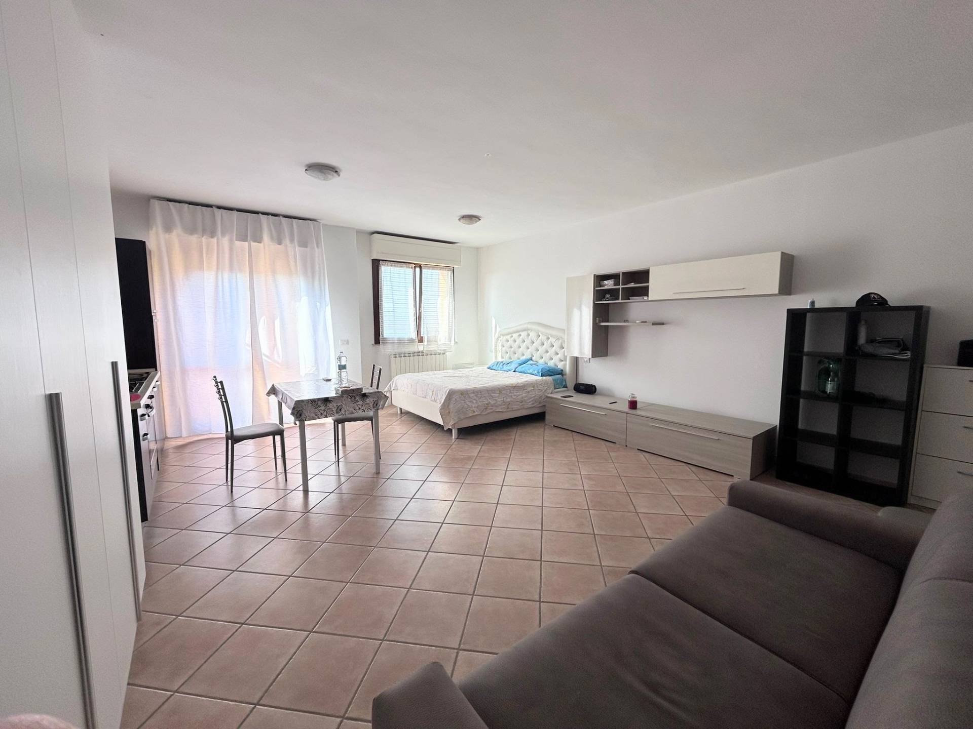 1 locale in vendita a Tavullia