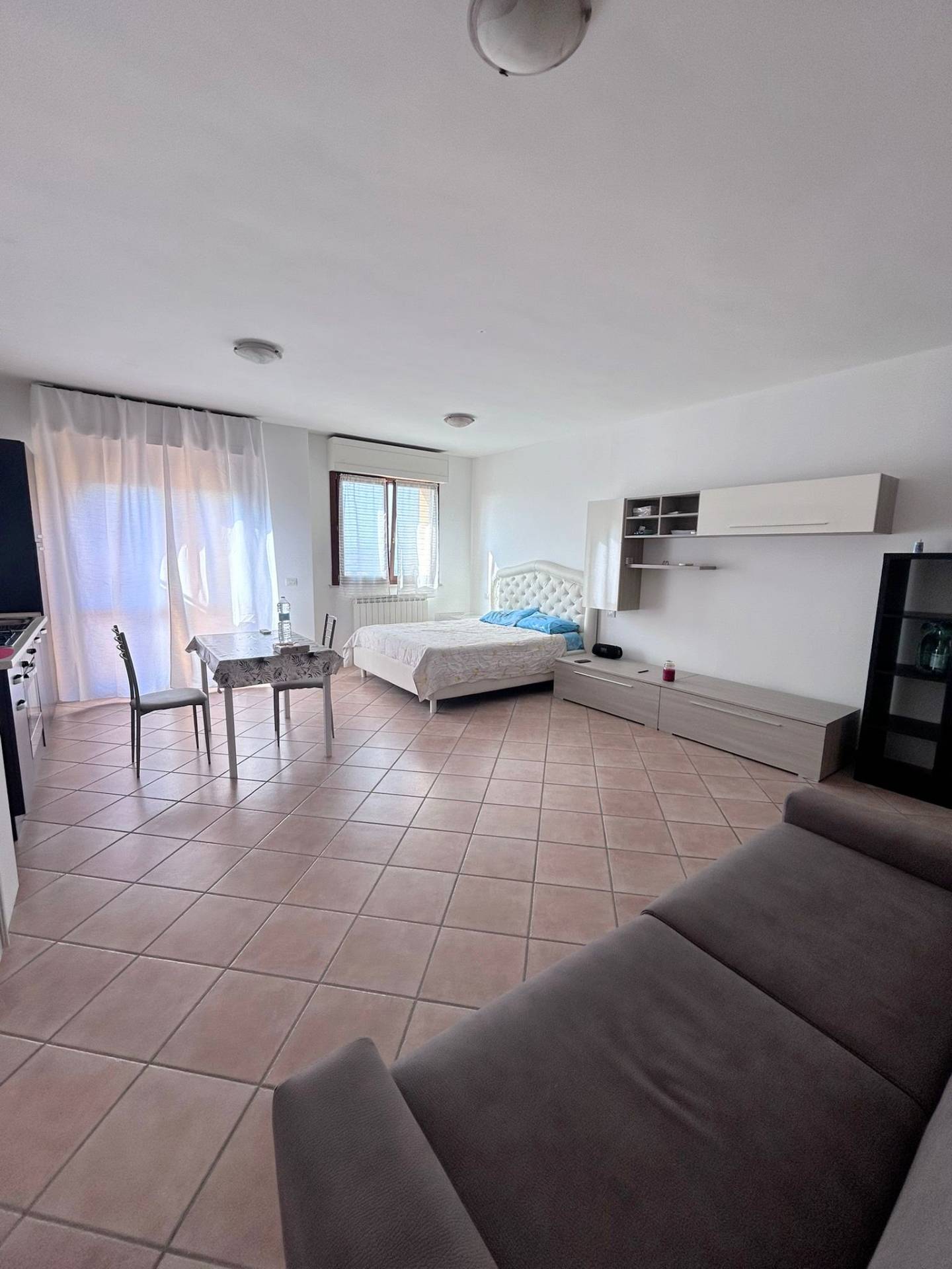 1 locale in vendita a Tavullia