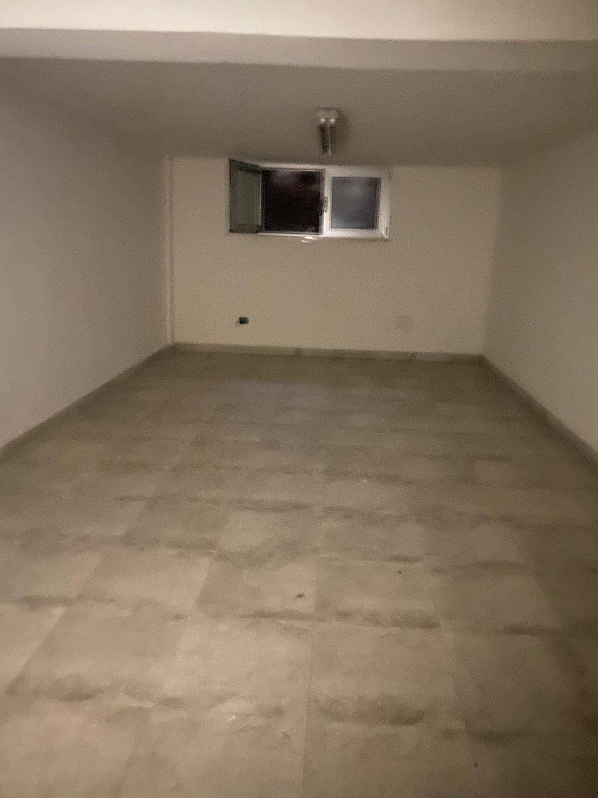 Negozio in vendita a Cattolica, CENTRALISSIMA