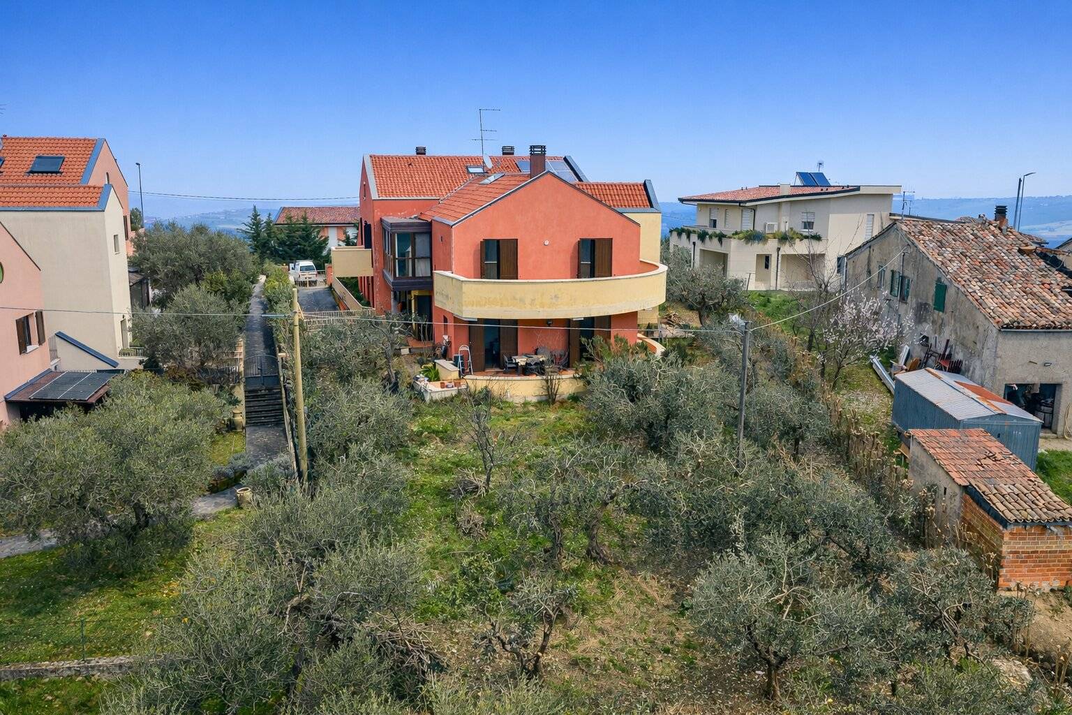 Casa indipendente in vendita a Montefiore Conca