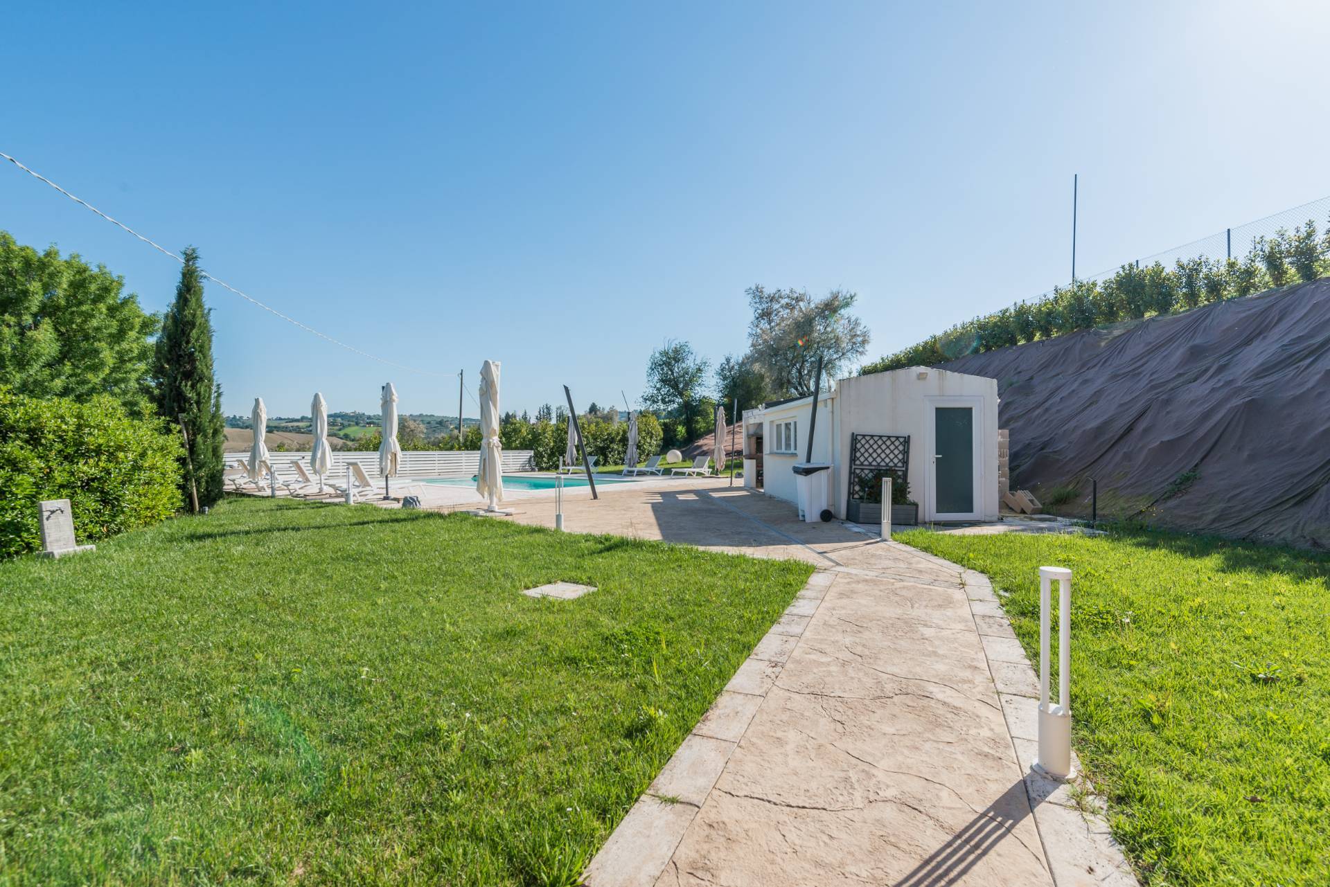 Villa in vendita a Cartoceto