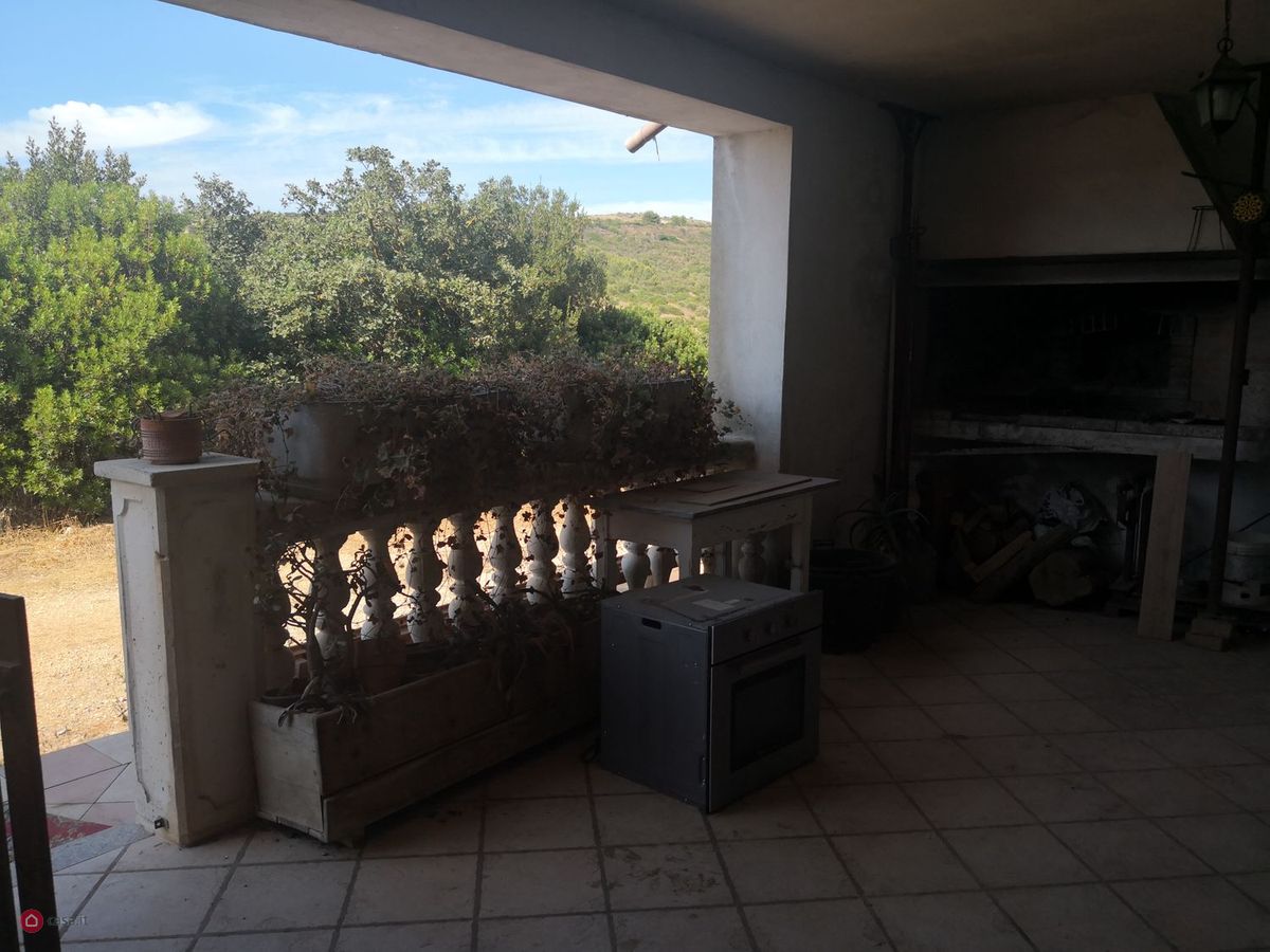 Casa indipendente con terrazzo a Muros