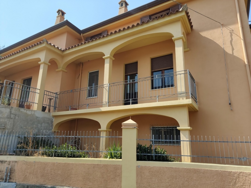 Casa indipendente classe A4 a Onifai