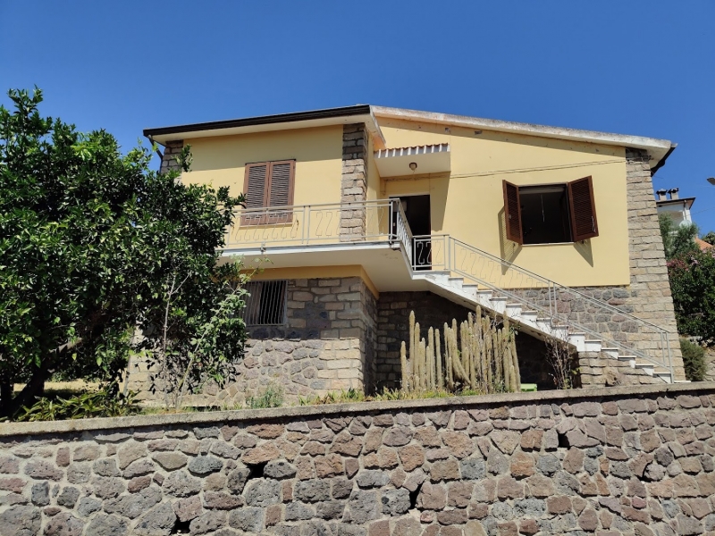Casa indipendente classe A4 a Laerru