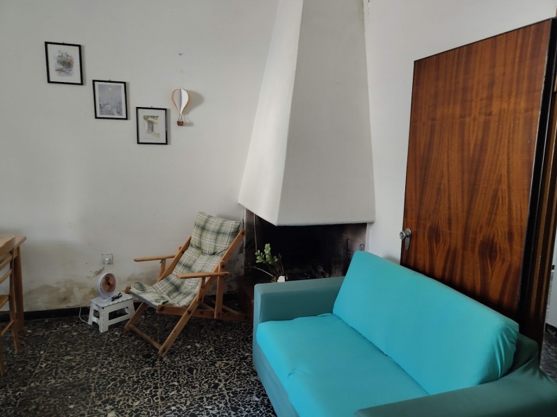 Casa indipendente da ristrutturare a Laerru