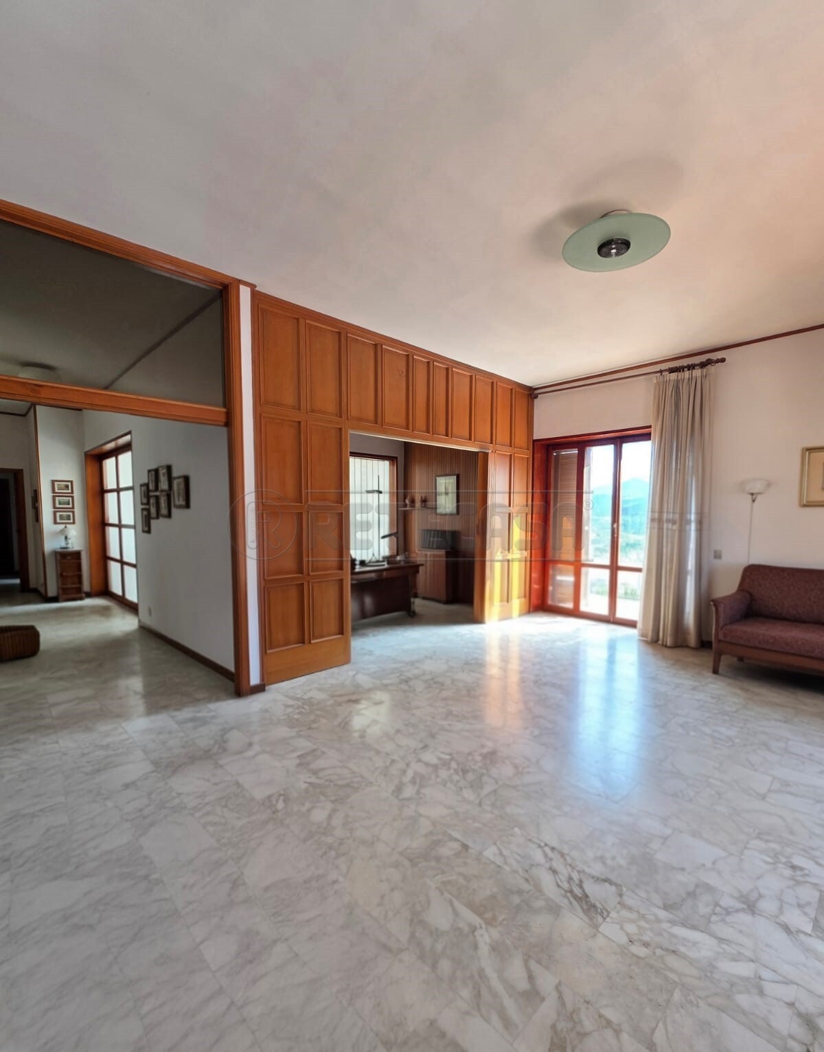 Attico con terrazzo, Pagani centro