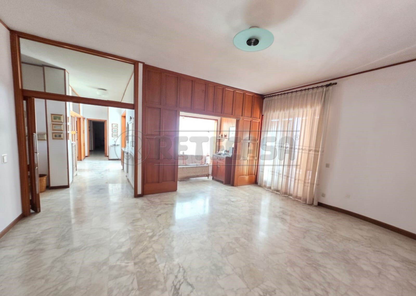 Attico con terrazzo, Pagani centro