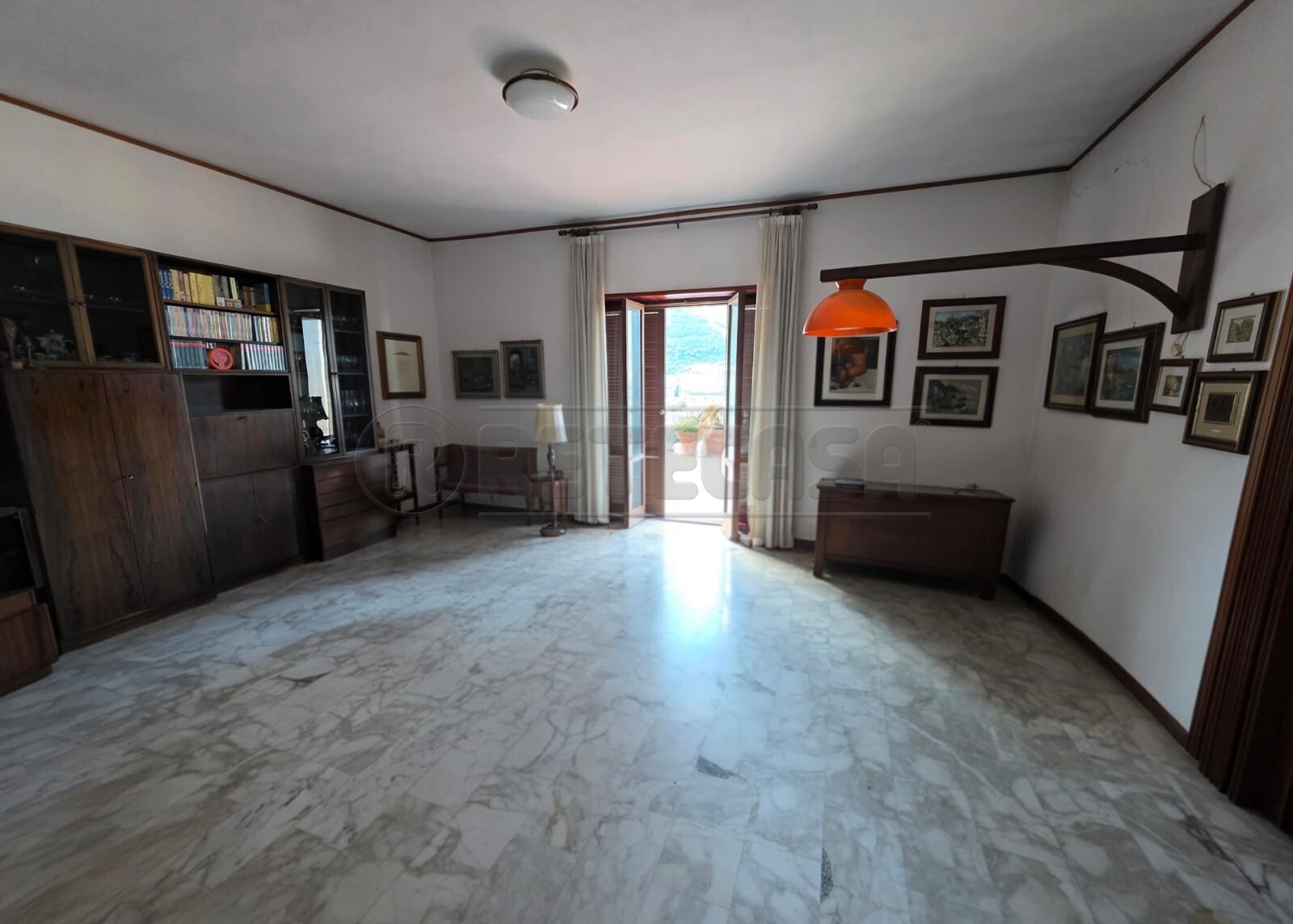 Attico con terrazzo, Pagani centro