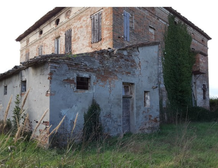 Casa indipendente da ristrutturare a Cesena