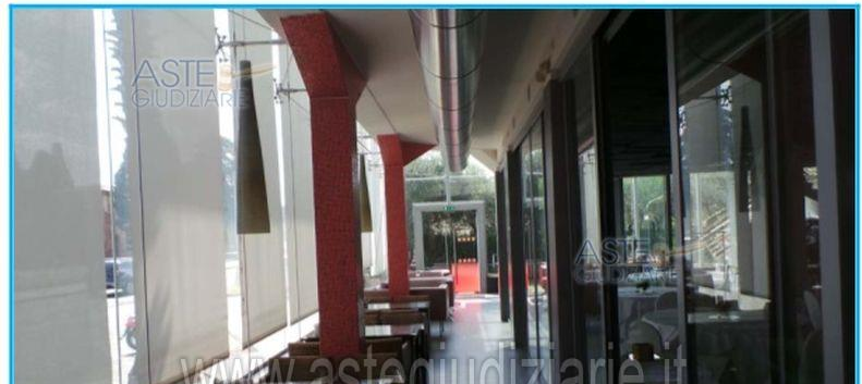 Locale commerciale in vendita a Morciano di Romagna