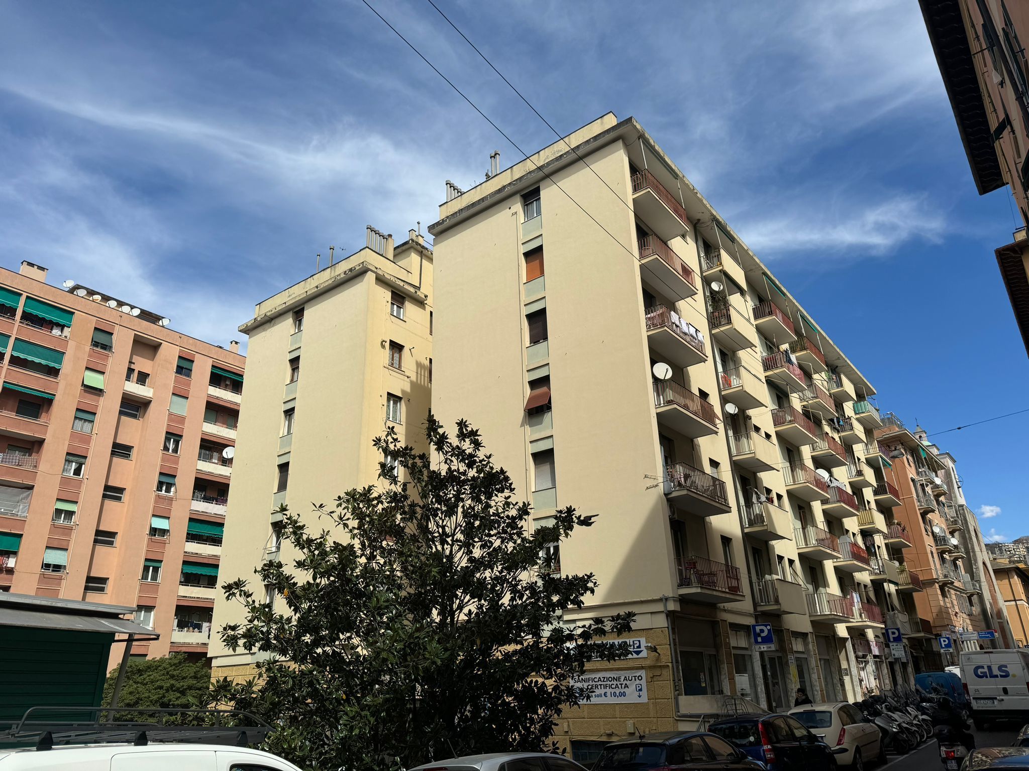 Appartamento in vendita in via donghi 2, Genova
