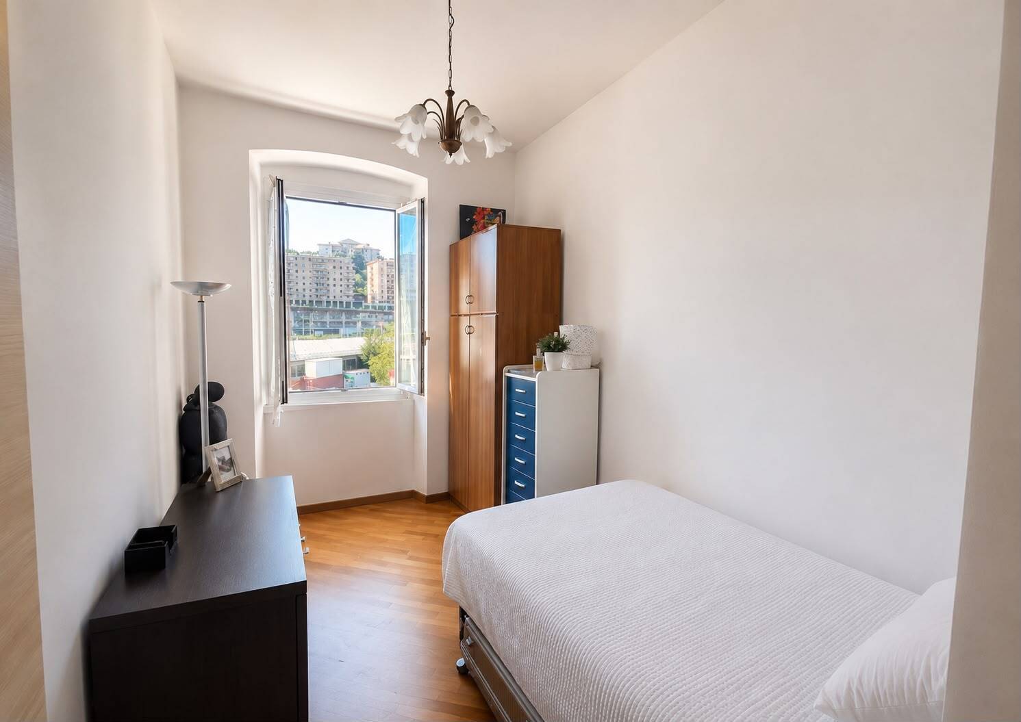 Appartamento in vendita in via giovanni torti 23, Genova