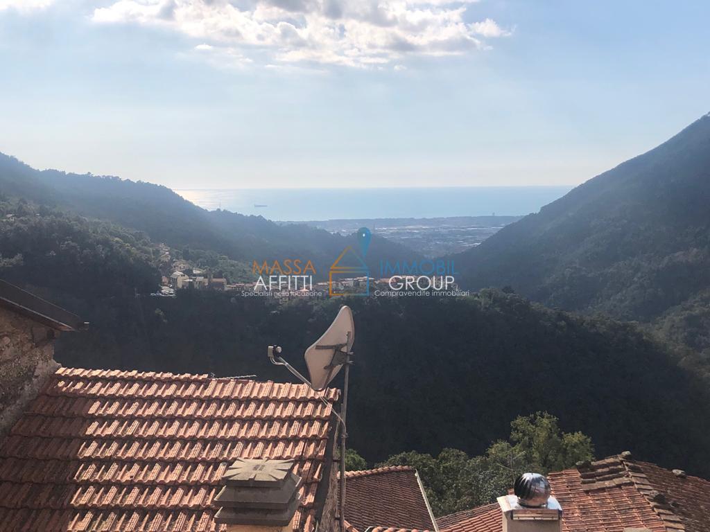 Casa indipendente da ristrutturare in via ambrogio polini 17, Massa