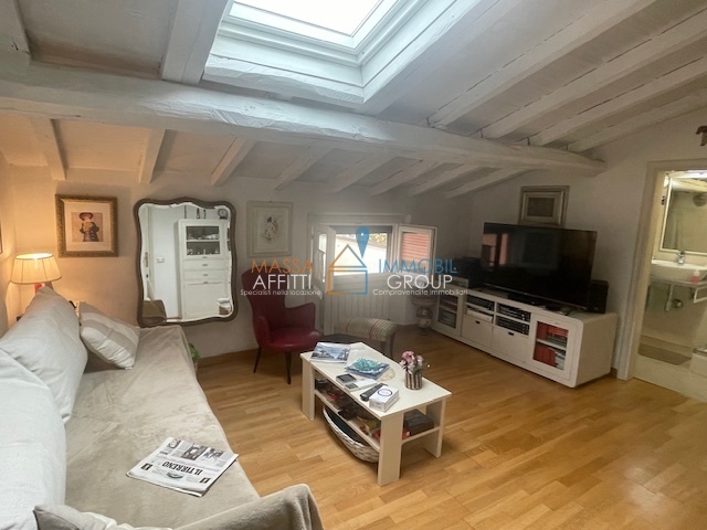 Mansarda in vendita in via s. stagi 44b, Forte dei Marmi