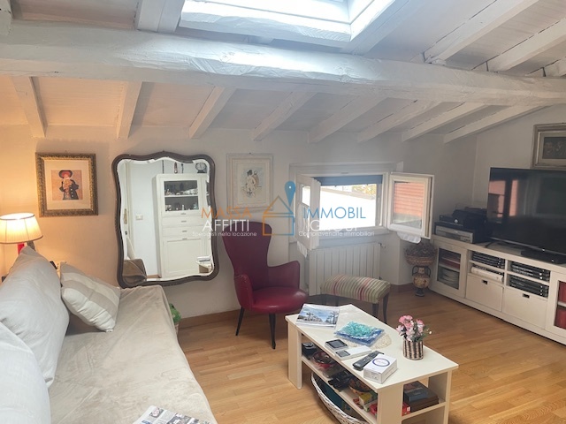 Mansarda in vendita in via s. stagi 44b, Forte dei Marmi