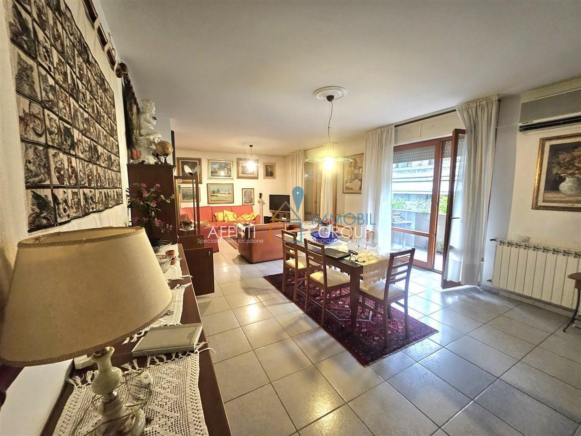 Appartamento con giardino in via dell'acqua 200, Massa