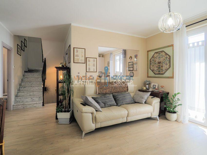 Villetta a schiera con giardino in via san giuseppe vecchio 3, Massa