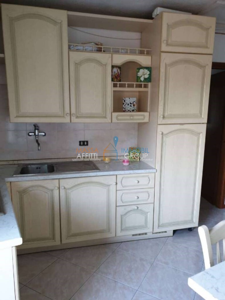 Bilocale ristrutturato in via trieste 2d, Carrara