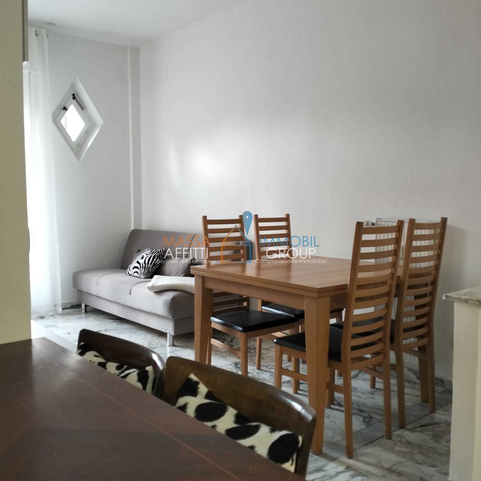 Quadrilocale in affitto in via marina vecchia 57, Massa