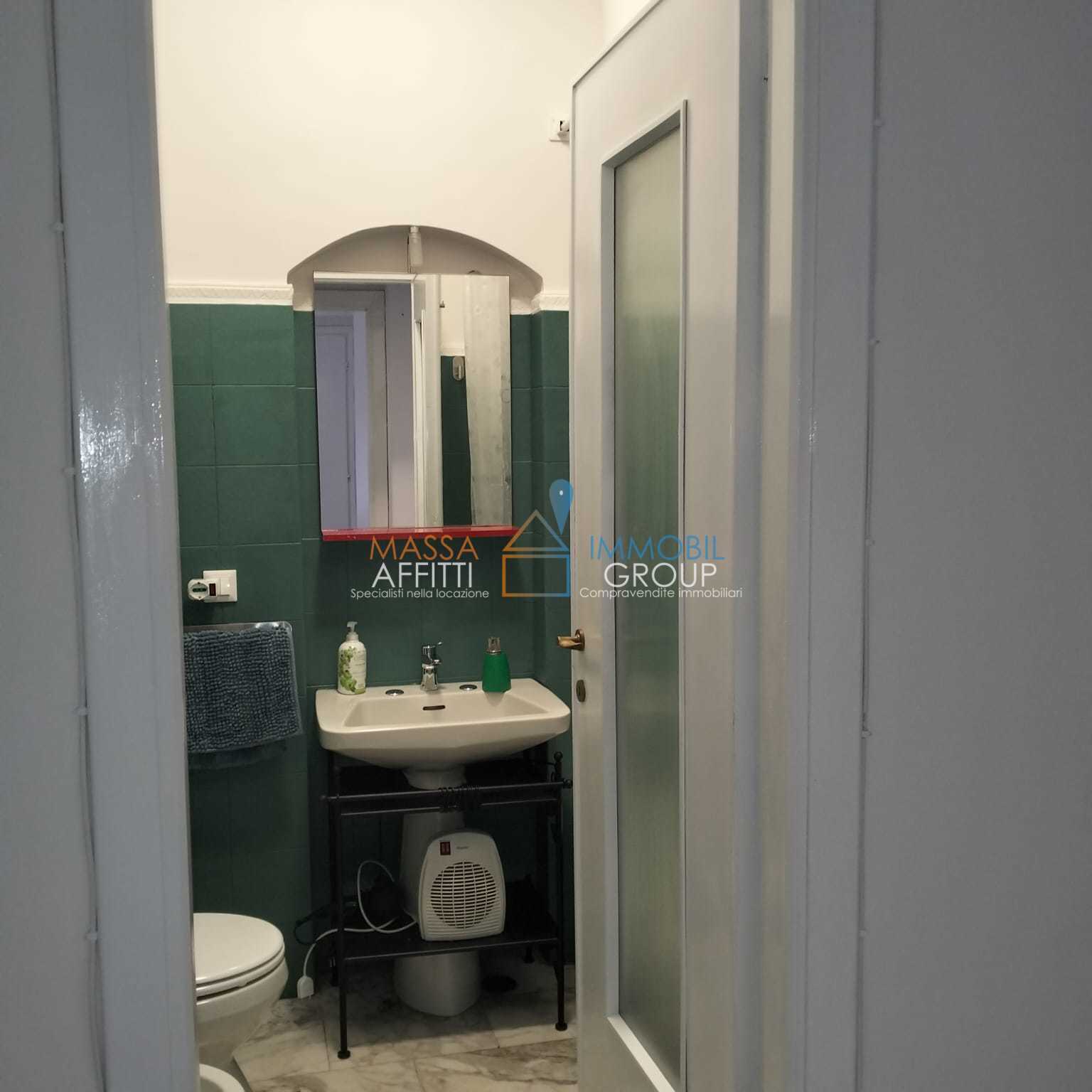 Quadrilocale in affitto in via marina vecchia 57, Massa