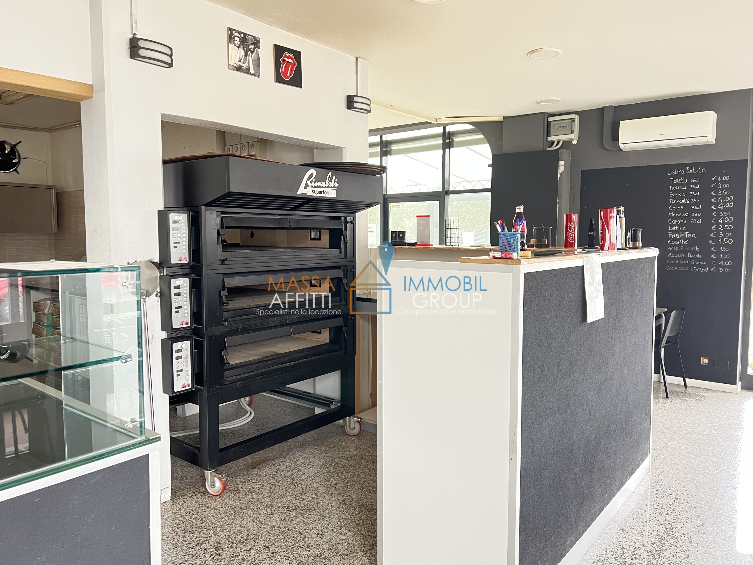 Locale commerciale nuova in via degli oliveti 12, Massa