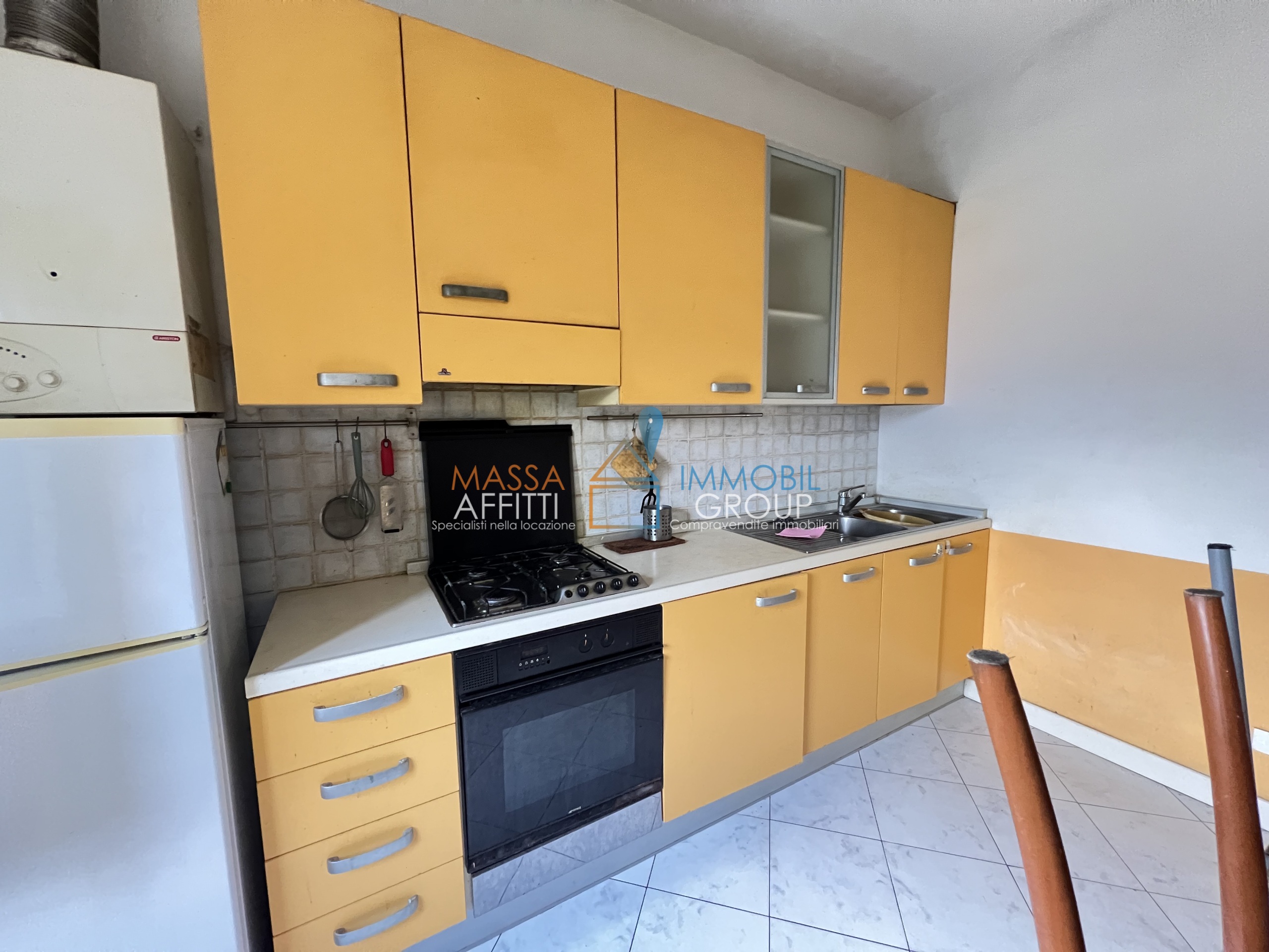 Casa indipendente con giardino in via dei mignani 17, Massa