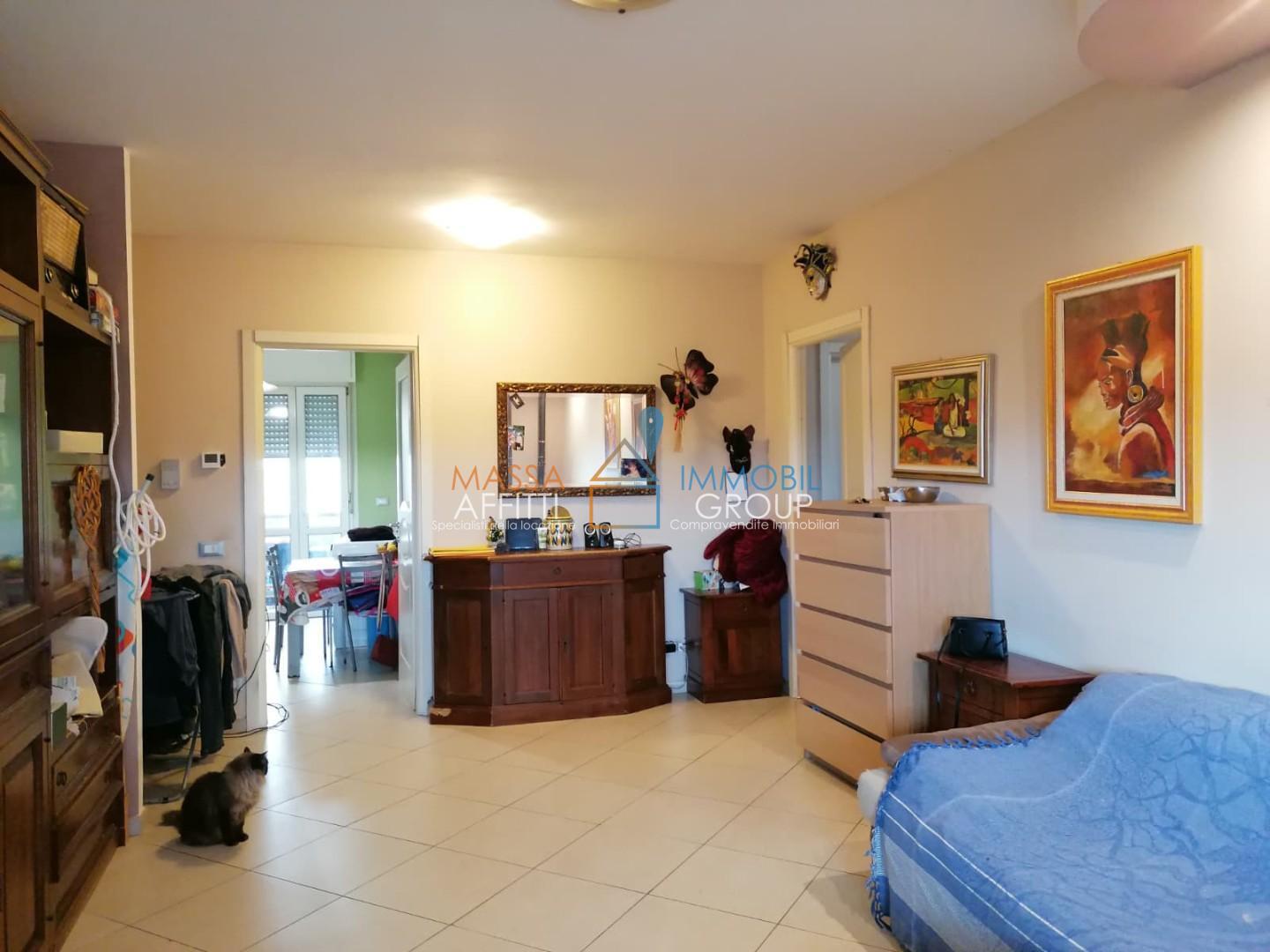 Appartamento con giardino in via casola 1, Carrara