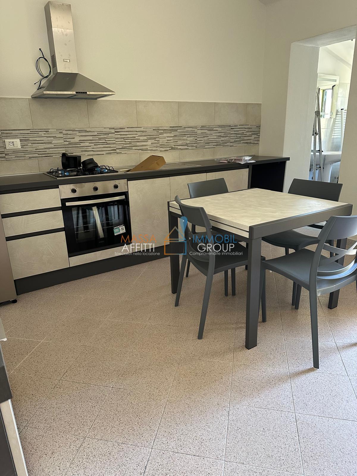 Bilocale in affitto in via nazario sauro 71h, Carrara