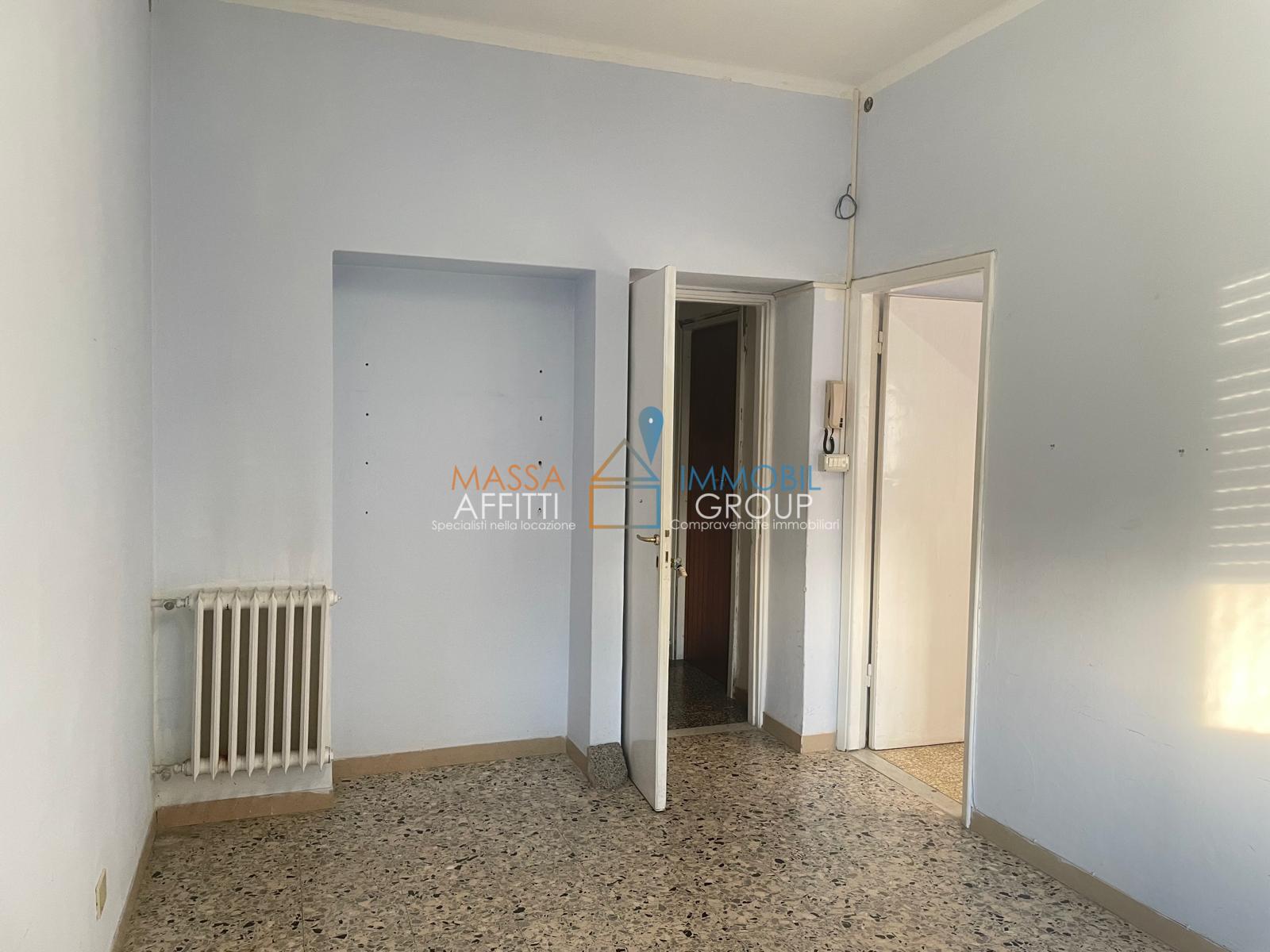 Ufficio in affitto in via cesare beccaria 9, Massa