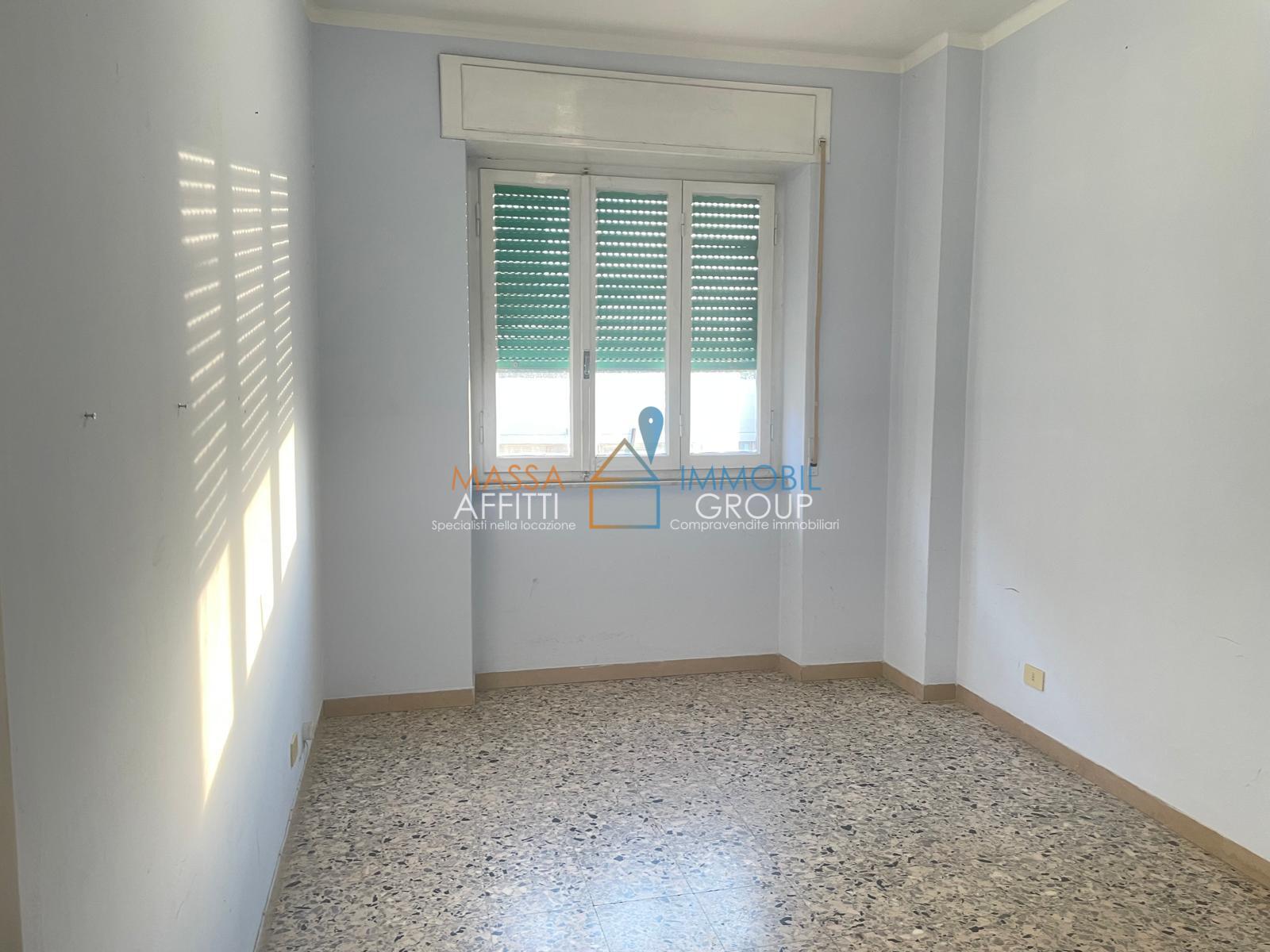 Ufficio in affitto in via cesare beccaria 9, Massa