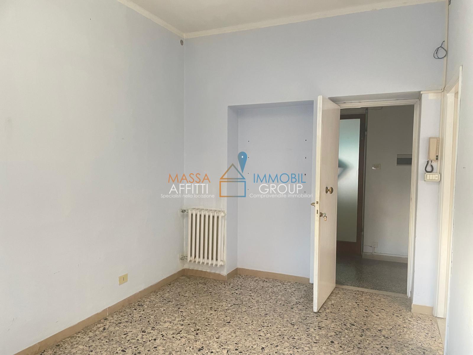 Ufficio in affitto in via cesare beccaria 9, Massa