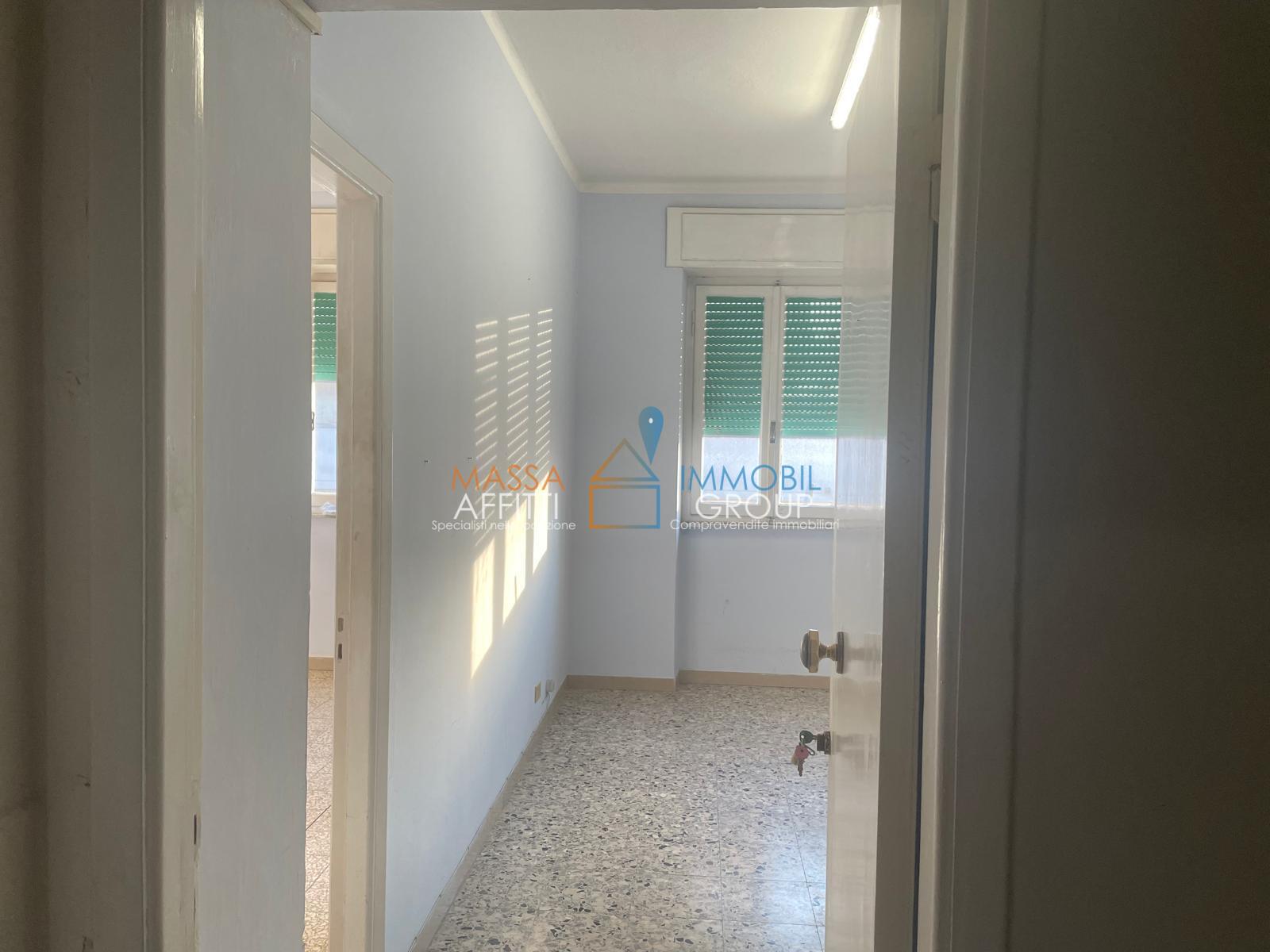 Ufficio in affitto in via cesare beccaria 9, Massa