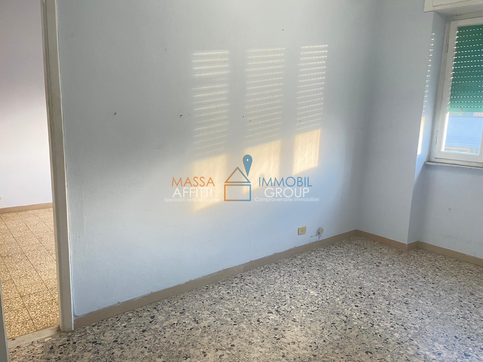 Ufficio in affitto in via cesare beccaria 9, Massa