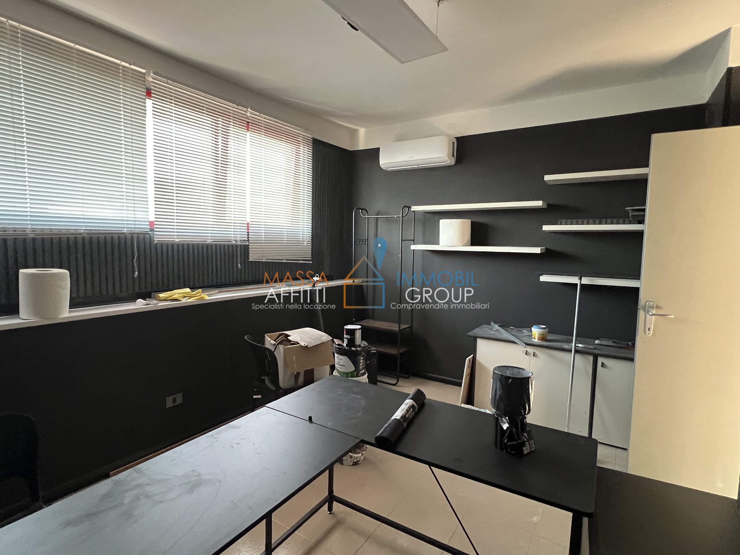 Ufficio nuovo in via dorsale 1, Massa