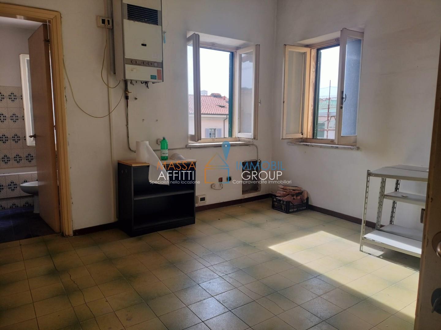Appartamento da ristrutturare in via mario bigini 22, Massa