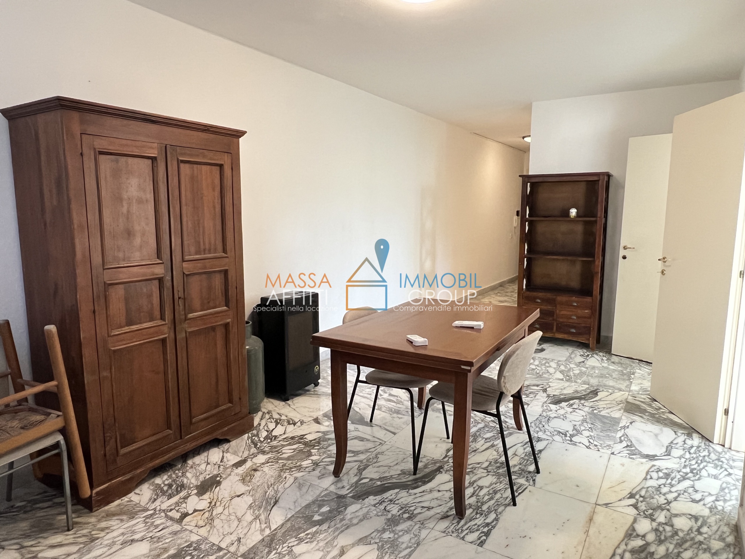 Trilocale da ristrutturare in via garibaldi 27, Carrara