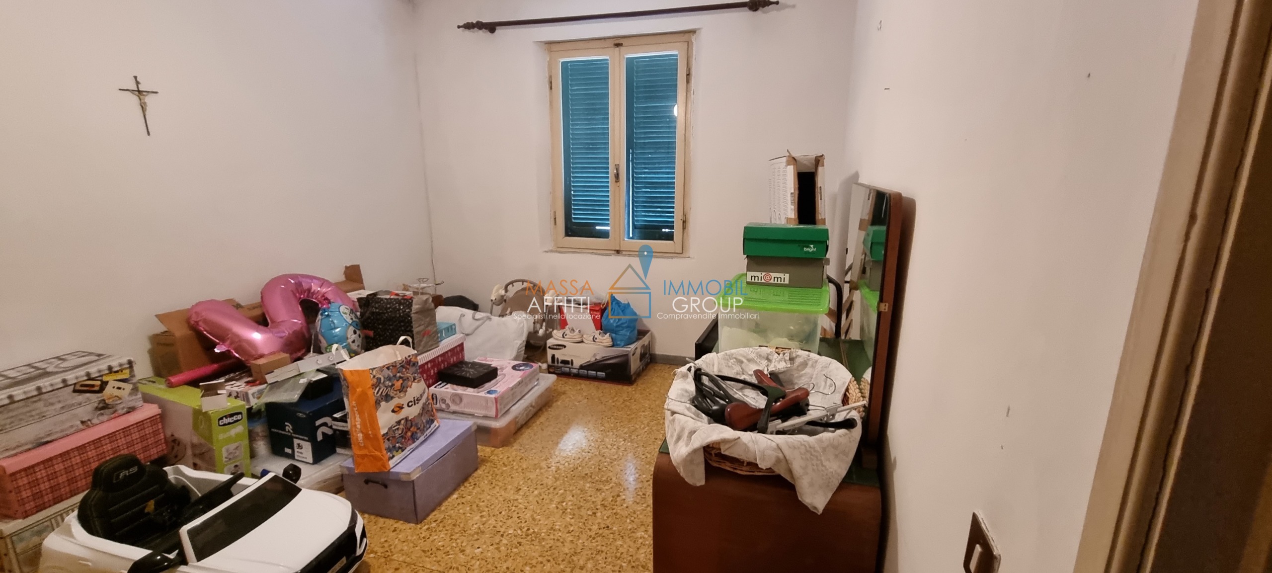 Casa indipendente con giardino in via luigi del mancino 20, Massa