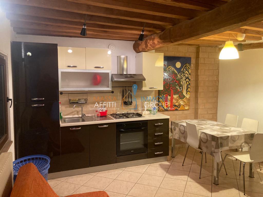 Bilocale nuovo in viale potrignano 22, Carrara