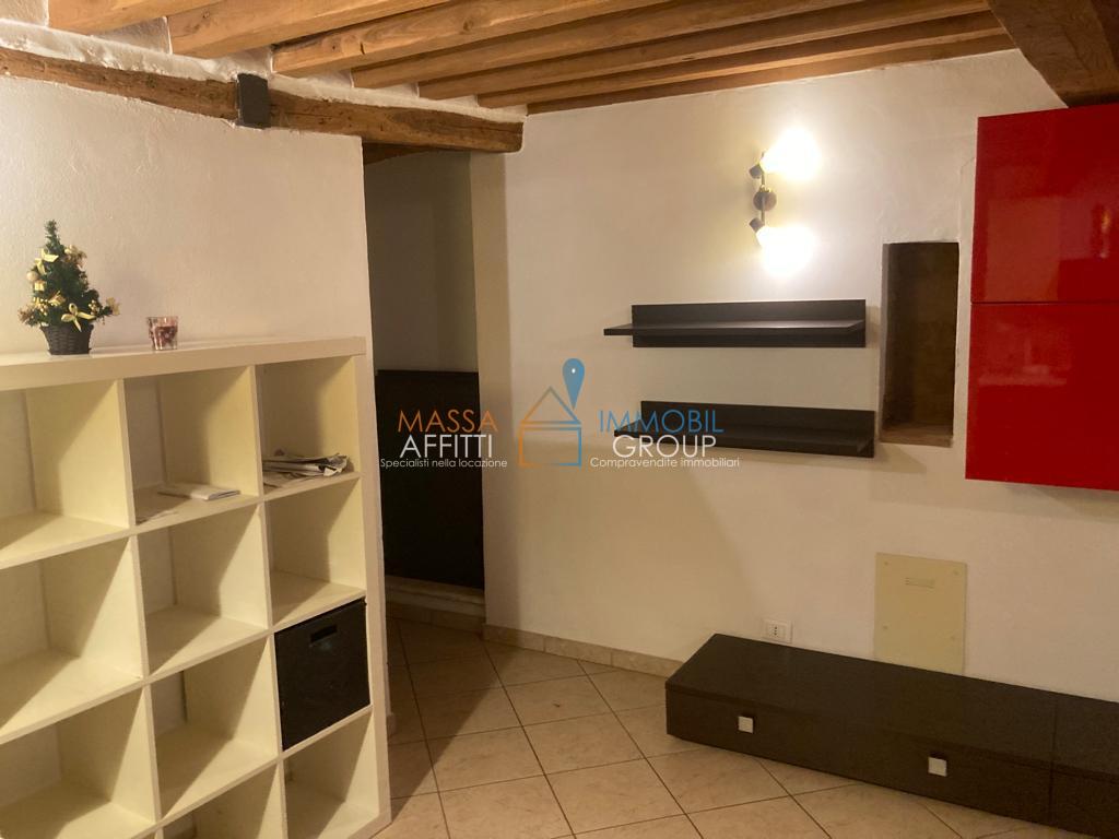 Bilocale nuovo in viale potrignano 22, Carrara