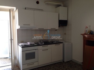 Trilocale in affitto in via olivo 1, Carrara